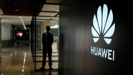 AvrupalılardLahza sonra Çinli Huawei de Rusya pazarındLahza çekiliyor!
