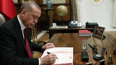 Cumhurbaşkanı Erdoğan’dLahza dikkBeygir çeken vazifeden alma ve atamalar