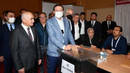 ATO’da rekor seçim: Hisarcıklıoğlu ve Baran rahat kazandı