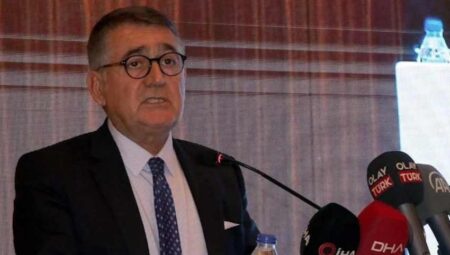 TÜSİAD Başkanı Turan’dan mülteci çıkışı: Sakıncalı hale geldi