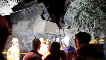 Hatay’da peş peşe depremler: 6 kişi hayatını kaybetti, 294 yaralı