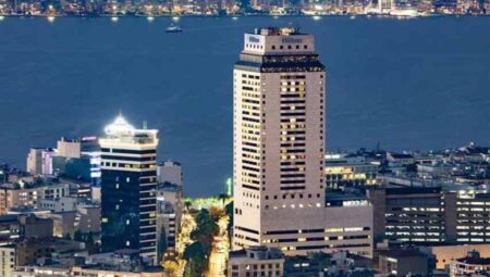 İzmir’deki eski Hilton Oteli’nin depremzedelere açılmasına Ata Holding izin vermedi
