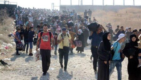 Kahveci: Yemen, Somali, Irak gibi ülkelerden göç alarak mı kalkınacağız?