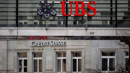 İsviçre’nin en büyük bankası UBS, 3.25 milyar dolara Credit Suisse’i satın aldı