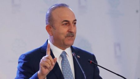 Çavuşoğlu: 6 gemimiz Kerç Boğazı’ndan geçemedi